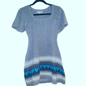 Super cute sweater mini dress/top